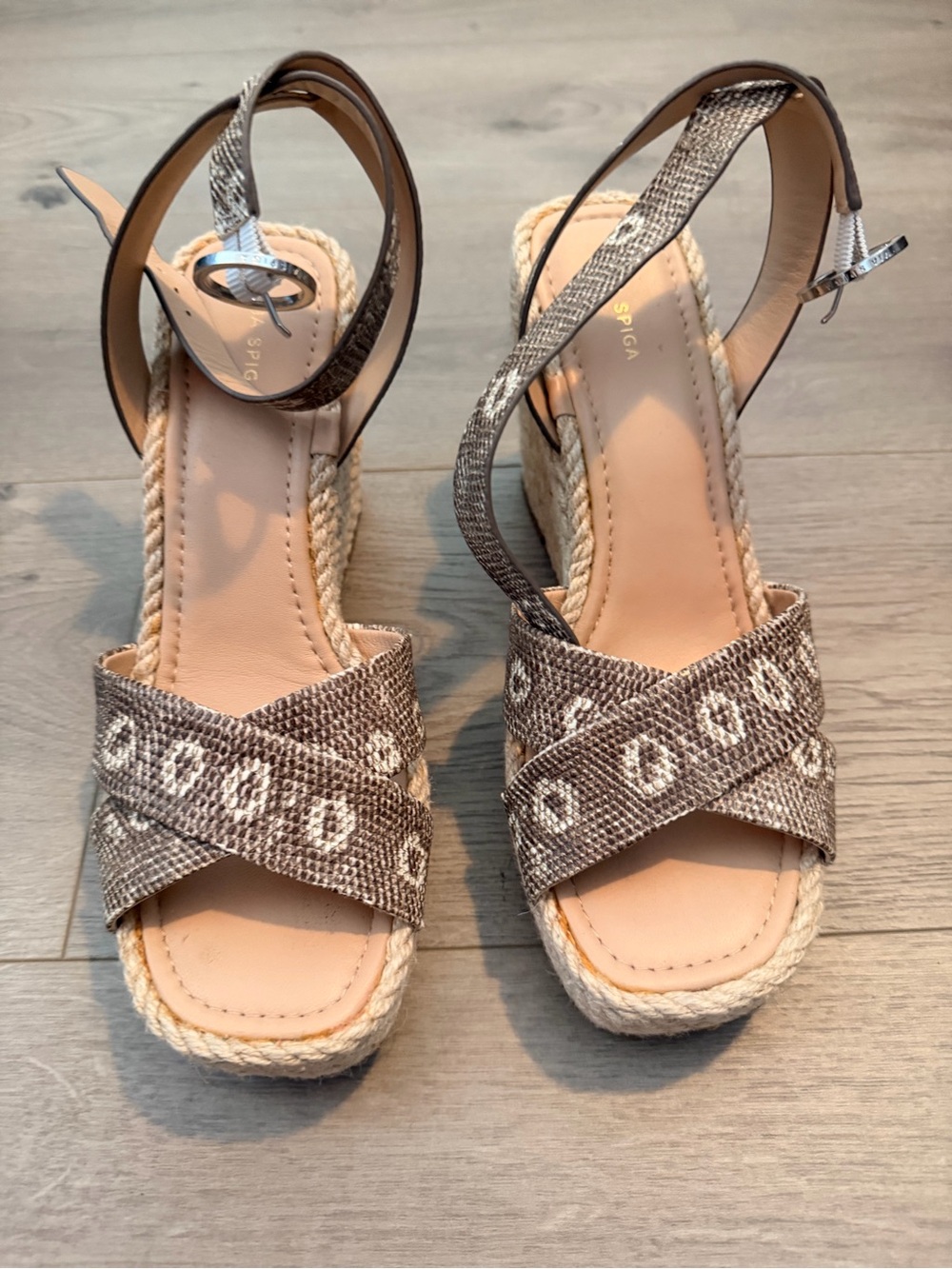 Via Spiga V-Sesilia Espadrille Wedge Snake Pattern Sandals. Size 8